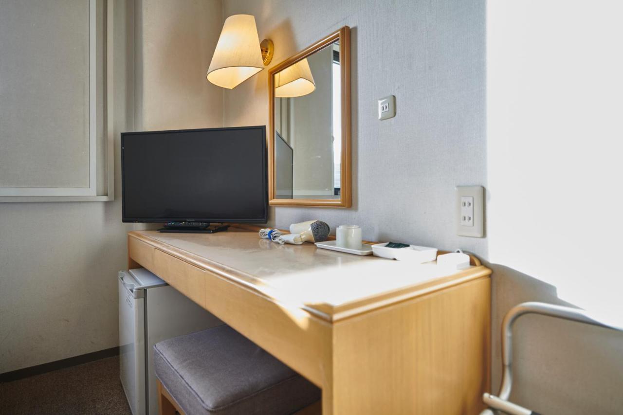 Hotel Select Inn Isehara Esterno foto